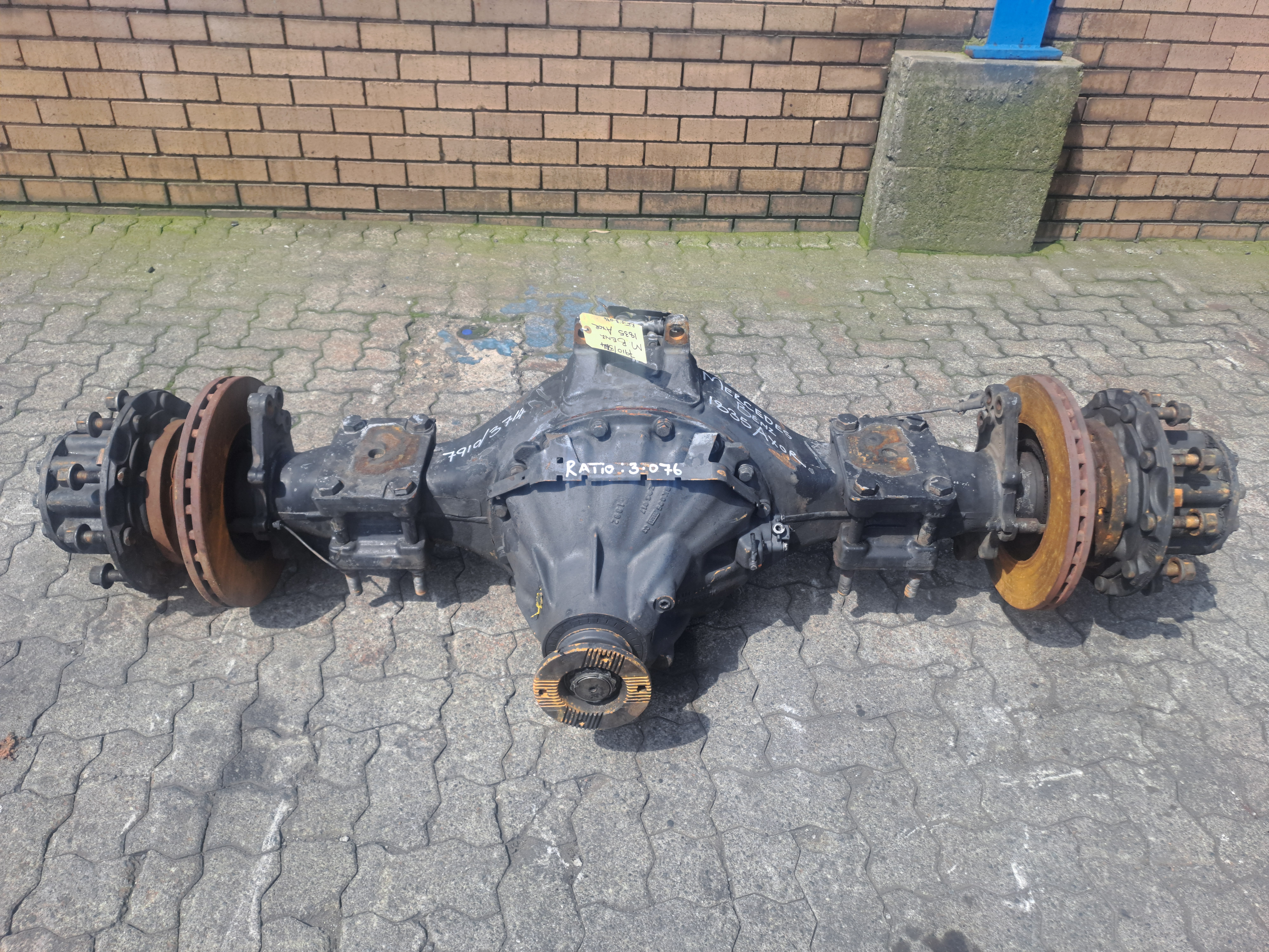 Mercedes-benz 1835 Axor Differential Single