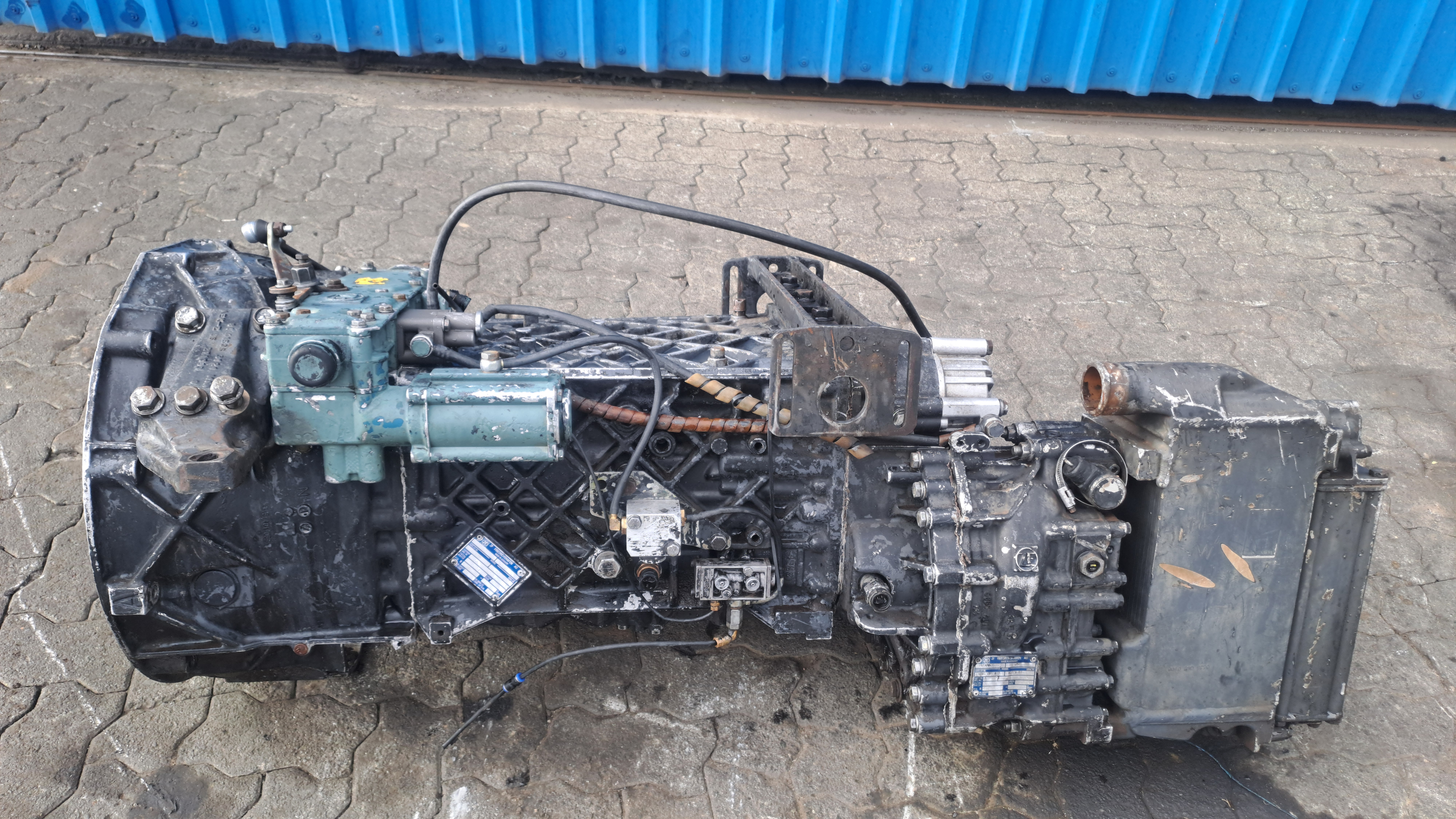 ZF 16S221 IT Gearbox